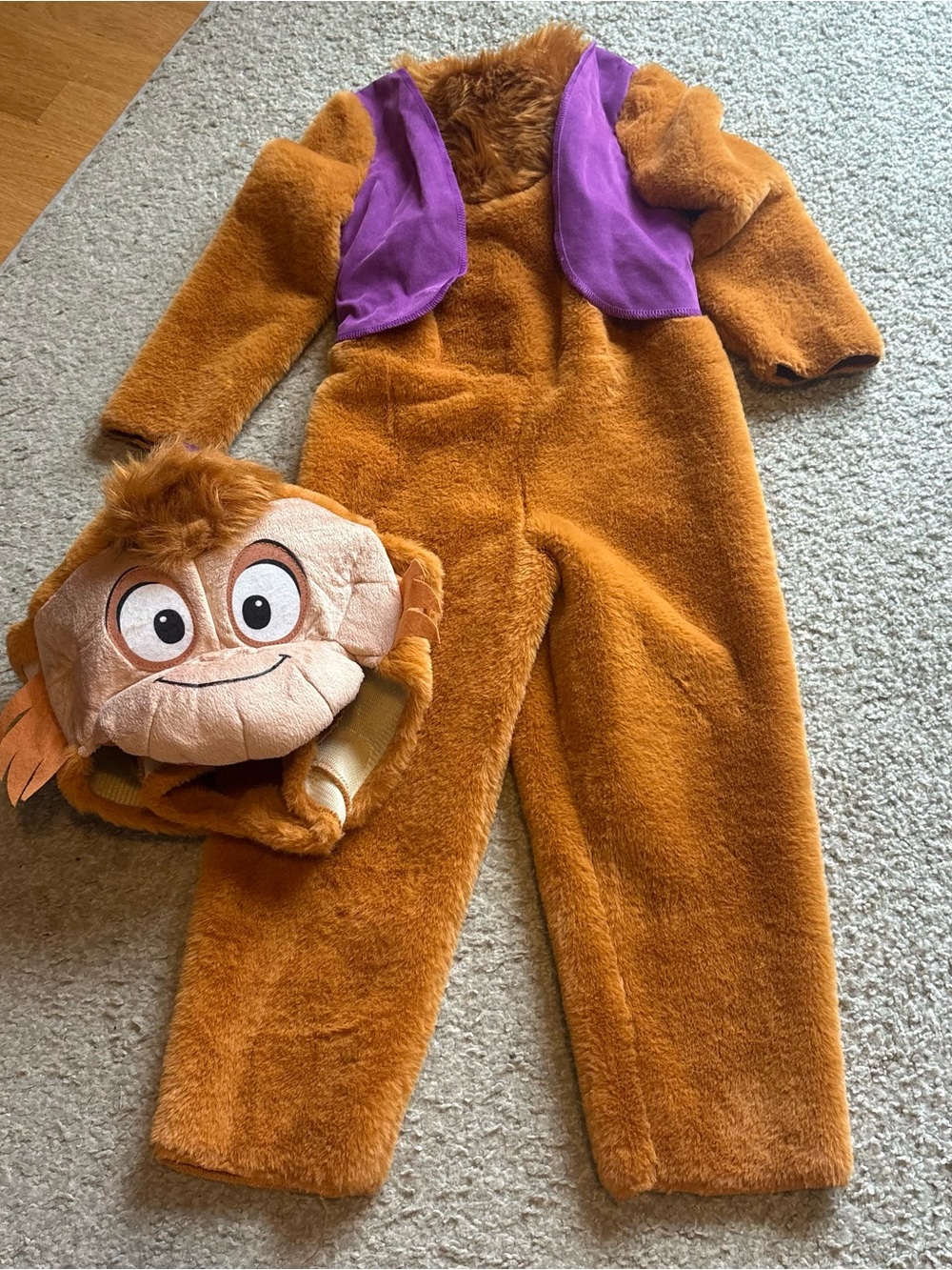 Disney Abu Aladdin Monkey Costume 3T 4T Halloween world land cruise